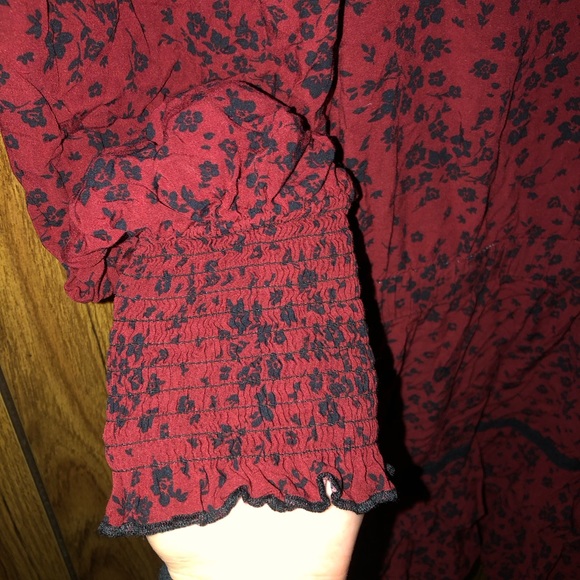 Forever 21 long sleeve dress - Picture 2 of 3